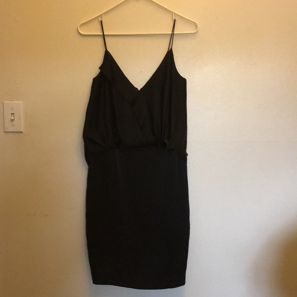 Banana Republic 100% Silk Vneck Dress Size 2